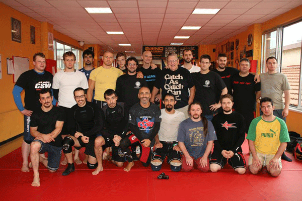 Double-Wrist-Lock-Billy-Robinson-Seminar